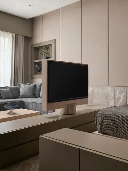 Another view of the multifunctional guest room in Project Acropolis, showing how the rotating TV unit effectively divides the space into two distinct zones. This solution provides maximum flexibility for both family members and overnight guests.