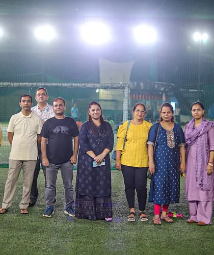 A group photo with parents from our SG5 Borivali batch. Their support and presence at our events mean the world to us and our players.