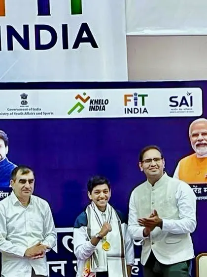 Vedika Satre being felicitated by the Sports Authority of India.