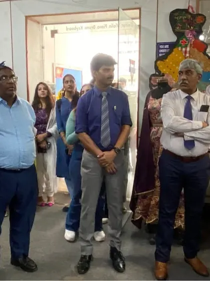 Faculty and guests review the creative work of our students at the end-semester exhibition, providing valuable feedback.