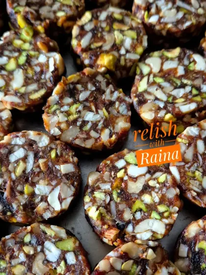 These Dryfruit Rolls are packed with cashews, almonds, walnuts, and pistachios, all bound together with the natural sweetness of black dates. They are completely free of sugar and flour, making them a perfect, healthy indulgence, especially during fasting.