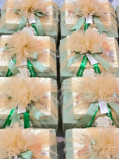 A shot of the safari return gifts, all wrapped and ready to go. The consistent, beautiful presentation is key to making a great impression.