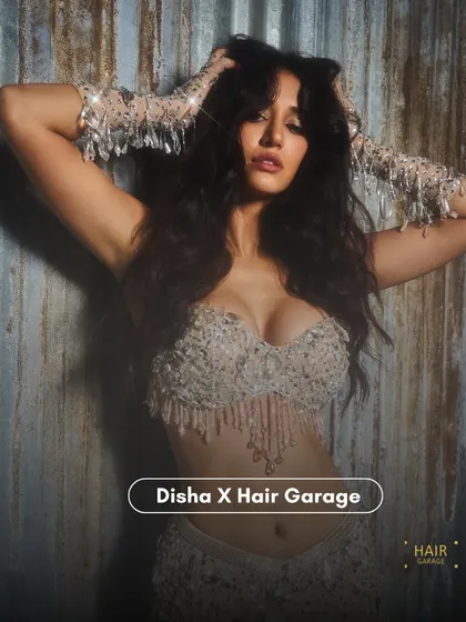 A powerful and confident shot. The combination of the sparkling outfit and the glamorous makeup I created for Disha made for an unforgettable IPL look.