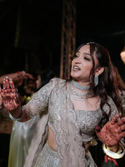 Dancing the night away with flawless makeup. This action shot shows that my makeup is built to last, keeping you looking fresh and glamorous throughout the party.