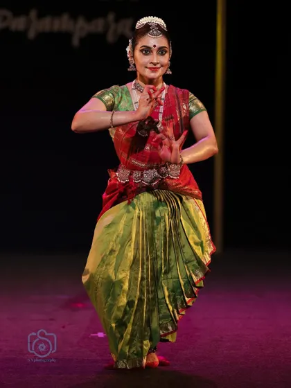A classic Bharatanatyam pose from the Soorya Parampara Festival.