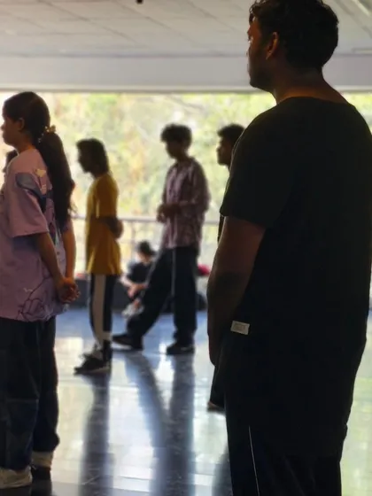 A duplicate photo of an SDDP class in session.