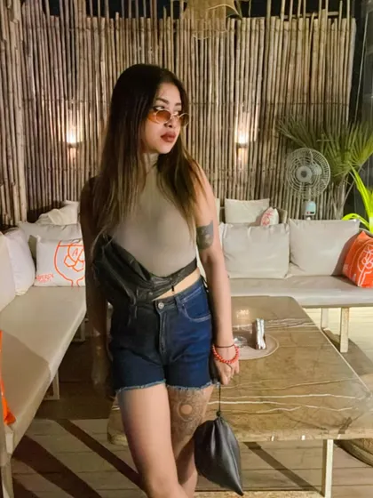 A "gig ready" look. This is my typical style for a beach or sundowner party: casual, cool, and ready to vibe.