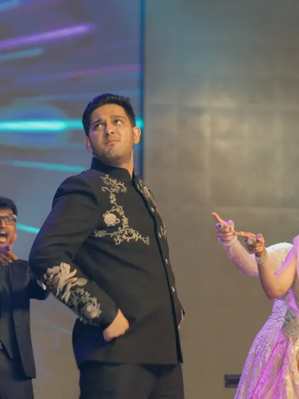 A groom's performance full of expression and humor. We work with each performer to bring out their unique personality on stage.