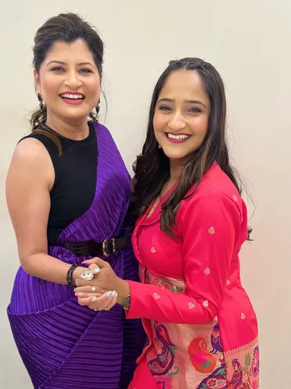 A happy, candid moment between Savaniee and Aditi. It's wonderful to see my work on two different personalities, each looking uniquely beautiful.