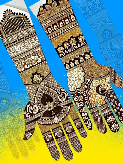 From Day 5 of my bridal mehandi classes, this design sheet shows how we combine different patterns and motifs to create a rich and detailed look.