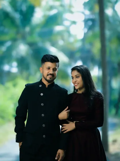 A close-up of the couple during their walk. Focusing on their happy expressions and connection, this shot complements the wider, scenic photos.