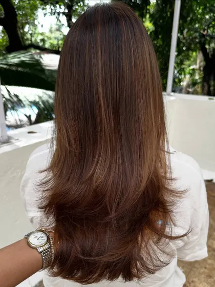 Another shot of the final look, full of health, shine, and beautiful color.