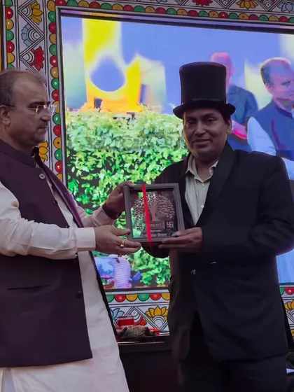 Another photo of me being honored at the Aarogya Parv in Patna. I am grateful for the recognition and the opportunity to perform at such a large and important event.