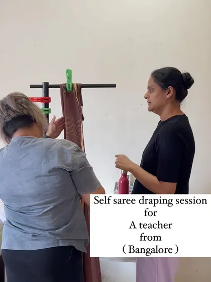 Teaching a teacher is always a special experience. Here is a glimpse from a self saree draping session with a teacher from Bangalore, focusing on getting the pleat basics right.