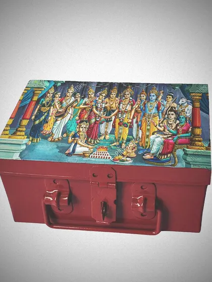 Another beautiful rendition of the celestial wedding theme for our invitation trunks. We use high-quality prints from art archives to give each hamper a touch of timeless elegance for your special day.