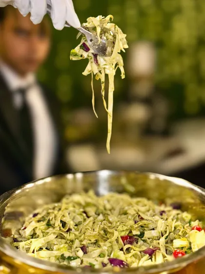 My flat noodles in green Thai sauce are a vibrant and flavorful dish. The wide rice noodles are coated in a creamy, herb-infused green curry sauce, offering an authentic taste of Thailand.
