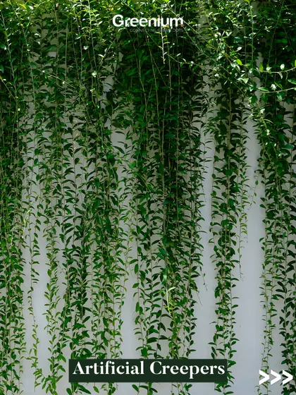 These artificial creepers are a fantastic way to add a cascade of green to any wall or ceiling. They look incredibly realistic and can be used to create a jungle-like effect indoors.