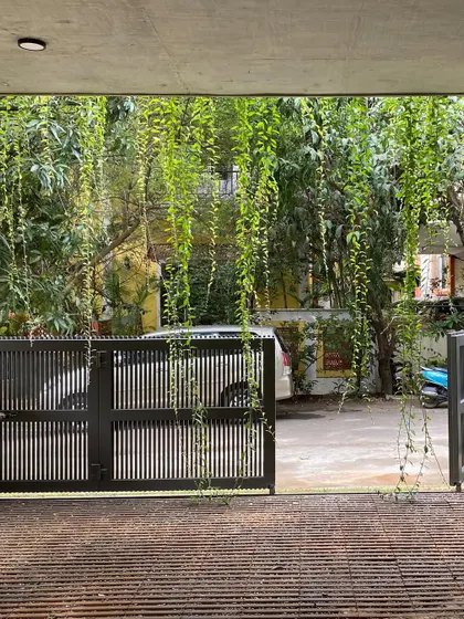 A duplicate of the carport view.