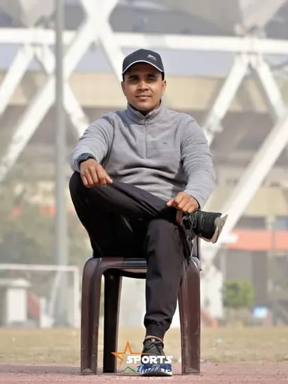 As your coach, I am committed to your goals. Whether on the track or in the gym, I will be there to guide and push you towards becoming your best self.