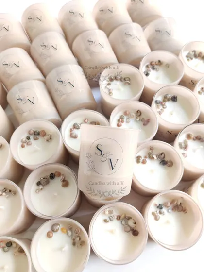 Another angle of the frosted jar wedding favors, showing the elegant and minimalist design perfect for a modern wedding.