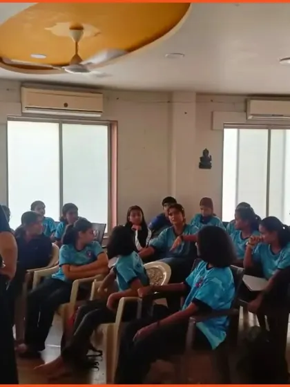 A Simply Periods workshop for the talented girls of UKM Kothrud FC in Pune. We taught 30 young football players about their cycles to help them break taboos and enhance their performance.
