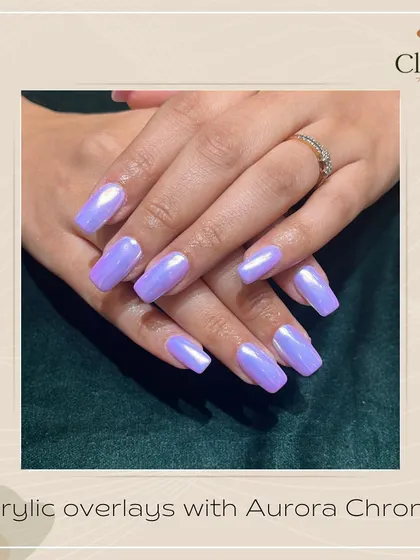 This aurora chrome on a lilac base is definitely stealing the show. The finish gives a magical, multi-tonal shine that looks different from every angle.
