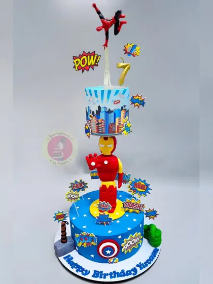 This Avengers anti-gravity cake was made for a little fan who specifically wanted Iron Man in the middle. We made his wish come true with this dynamic, action-packed design.