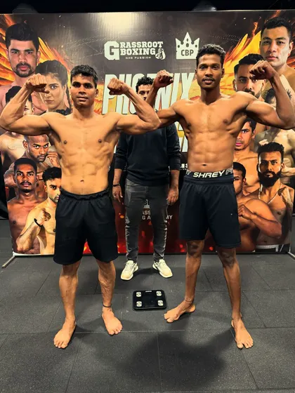 Our fighters looking strong and ready after making weight. The physical condition you see here is the result of a grueling training camp and strict nutrition.