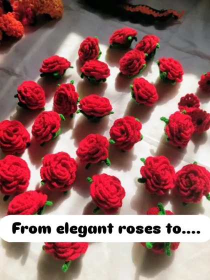 Here are the individual crochet roses before they are strung into a garland. Each one is a small piece of art, made with patience and care to look like a real rosebud.