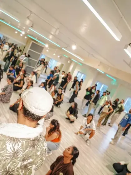 The view from the back of the studio during Collab Series 2.0. A room full of dancers learning, growing, and sharing an unforgettable experience.