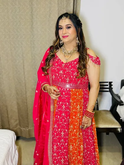 Another full-length shot.