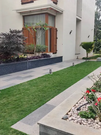This is a duplicate of ID 116. A carefully manicured garden path in one of our urban residential projects.