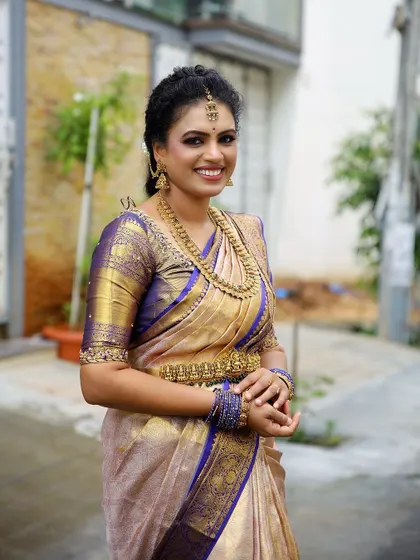 I believe in self-grooming and taking time for yourself. This is a traditional look I created for a Satya Narayana Pooja at my home.