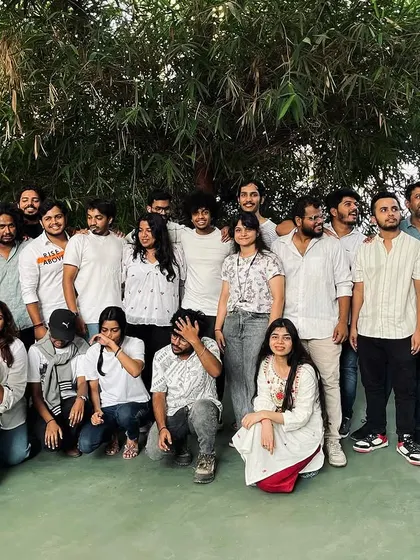 Another fun group photo with the whole team.