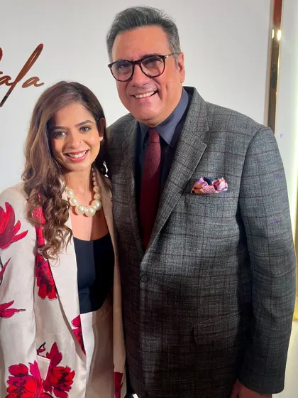 A photo with the wonderful Boman Irani. It was an honor to moderate a session with him and receive his compliments on my hosting.