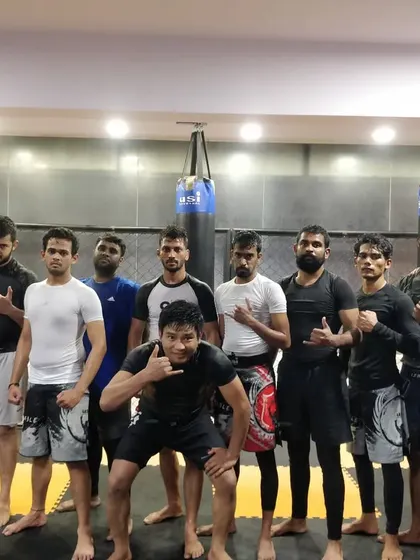 A Saturday in the hardest working room in the city. No-gi, no problem.
