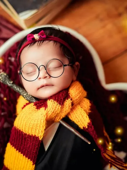 Another take on the popular Harry Potter theme, this time with a focus on the warm, magical glow from the wand. I can customize the lighting and props for each session.