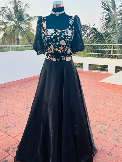 This black lehenga is a versatile piece that can be styled for various occasions.