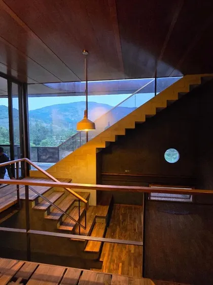 Navigating a hilly terrain requires a thoughtful approach to transitions. The staircases at Villa Soham are designed as open, flowing elements that connect levels while maintaining a constant visual relationship with the mountain view.