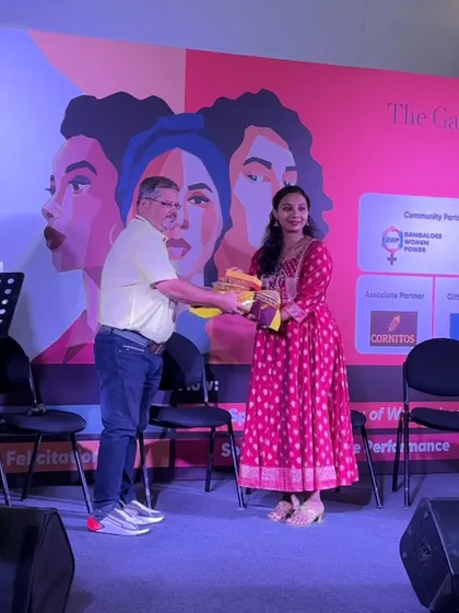A proud moment for me, accepting the She Award on stage. I am so grateful for the community that has supported PROBABY from the very beginning.