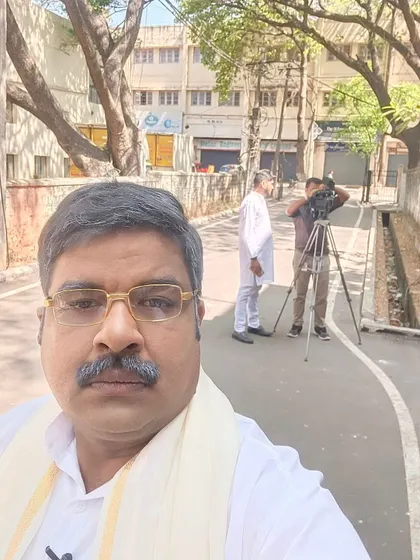 On location for the 'Gili Gili Politics' shoot for News18 Kannada.