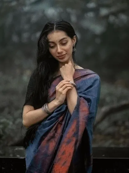 A duplicate of a monsoon shoot image.