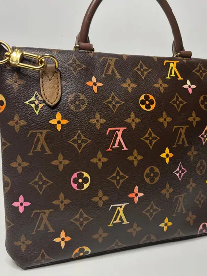 A full view of the colorful monogram side of the custom Louis Vuitton bag.