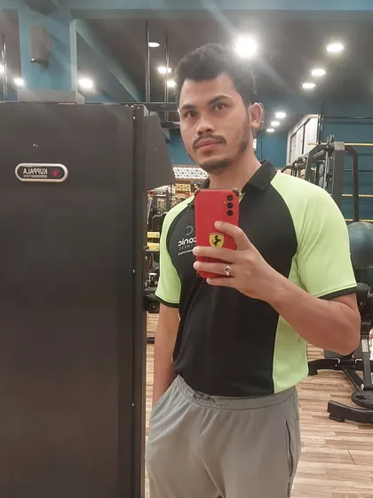 A quick selfie at the gym. This is my second home, and I am passionate about creating a welcoming and motivating environment for everyone who trains with me.