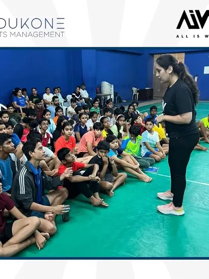 Our expert sports nutritionist from All Is Well leads a session for our athletes, educating them on the importance of proper nutrition for peak performance.