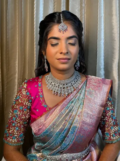 Another shot of the beautiful eye makeup, showing the delicate blend of colors.
