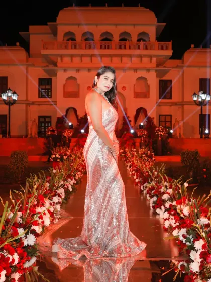 Standing on the beautifully decorated aisle at Shiv Vilas, ready to host a grand destination wedding. The scale of this event was breathtaking, and I was honored to be the voice guiding the ceremony.