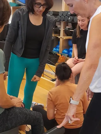 In a small group setting, I had the opportunity to dive deep into movement analysis with my peers and mentor. This kind of collaborative learning is invaluable.