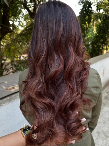 Another shot of the stunning 'Rose Gold' hair.