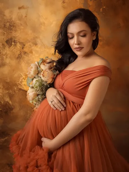 A duplicate of ID 249, this pose is perfect for capturing a quiet, tender moment.